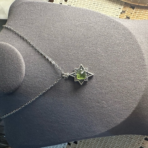 Silver Compass Star Pendant with Green Tourmaline on 18” Copper Chain - Picture 4 of 8